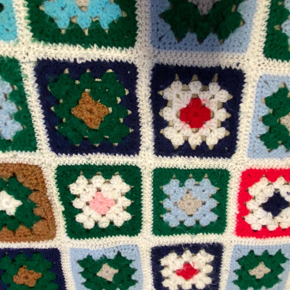 Handmade Afghan Granny Square Crocheted Throw Blanket 55x 41 Multicolor Vintage - Picture 2 of 4